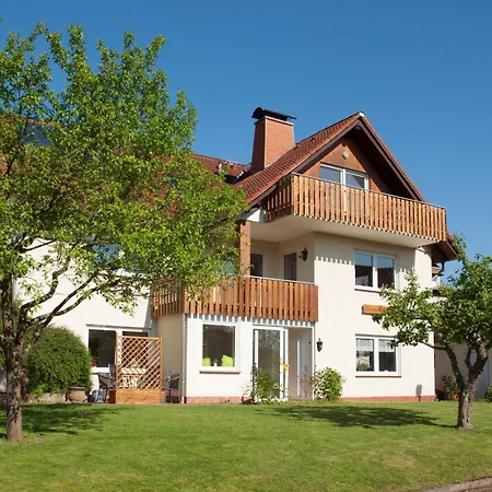 Hoppenhof 2 Apartment *